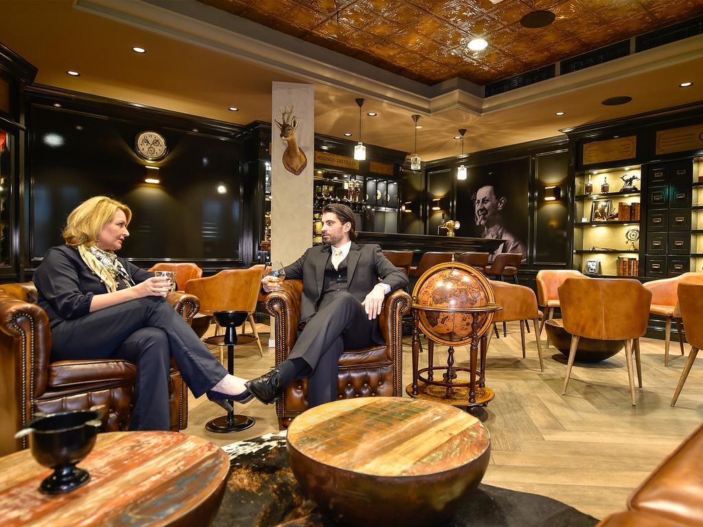 Brasserie-Hotel Antje Van De Statie Weert Eksteriør bilde
